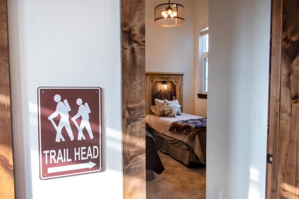 Bear Lair At Teton Valley Idaho Victor Luaran gambar
